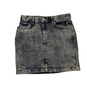 NWT H&M Denim Mini Skirt Size 4 Y2K Look Blue Acid Wash Sexy